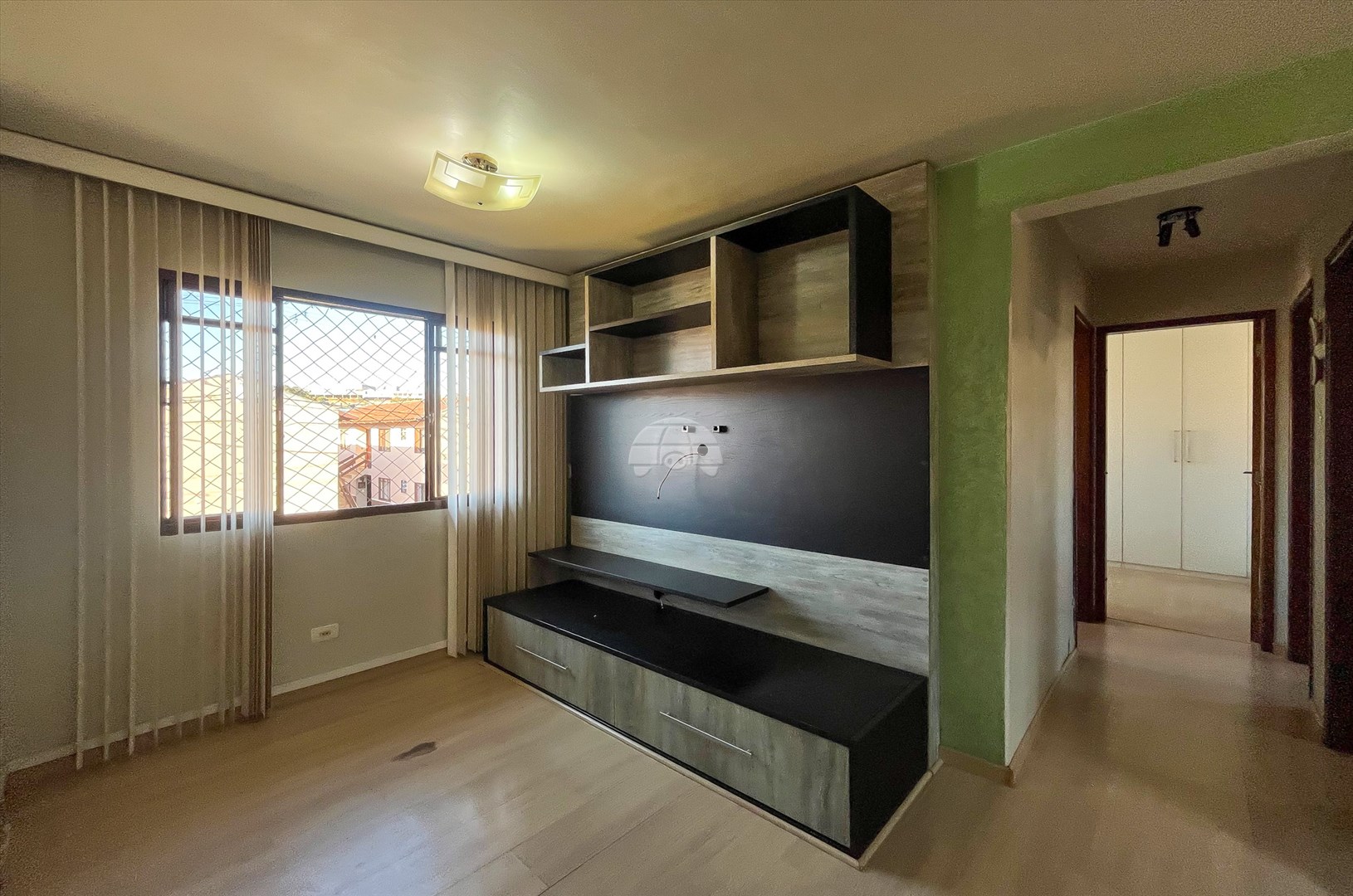 Apartamento para alugar em Guaíra, Curitiba — Portal Chave Fácil