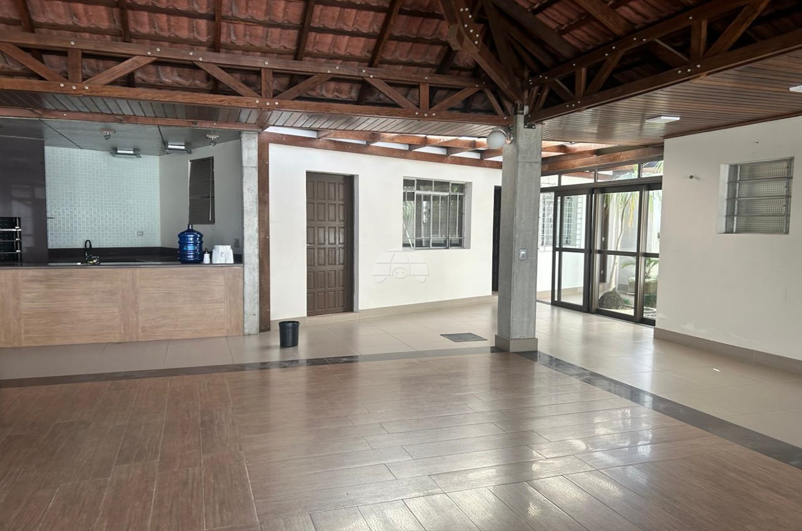 Comercial para alugar em Água Verde, Curitiba — Portal Chave Fácil
