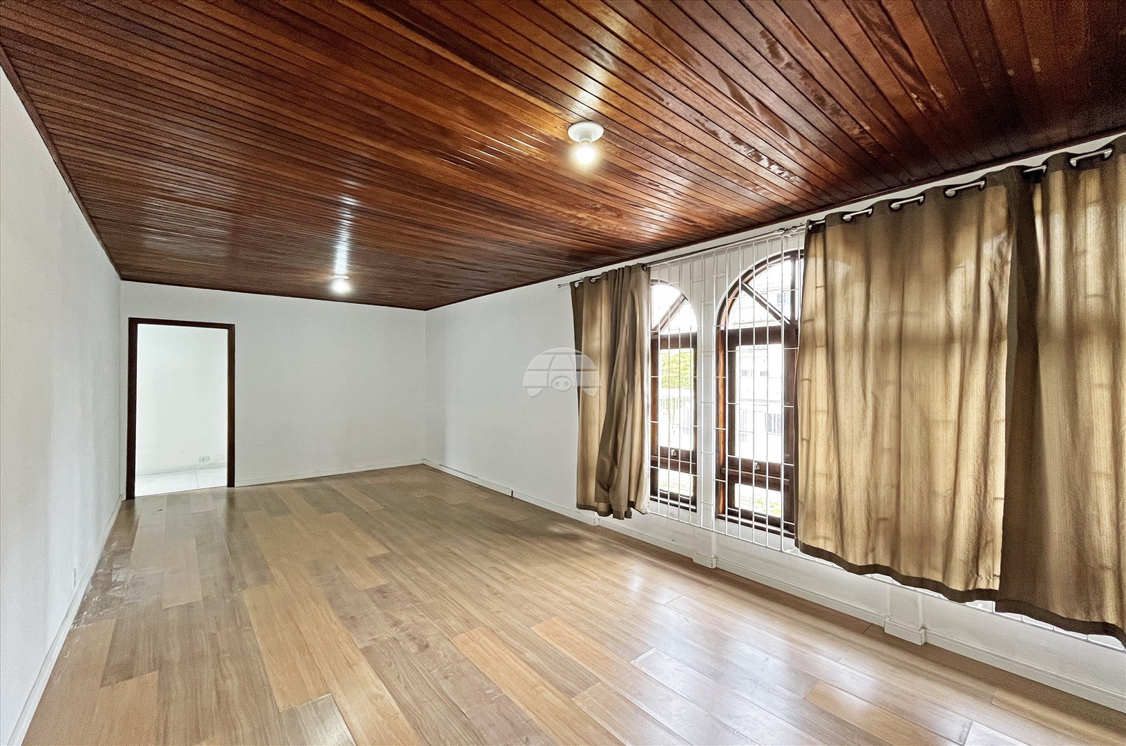 Sala/Conjunto Comercial para alugar em Vila Izabel, Curitiba — Portal Chave Fácil