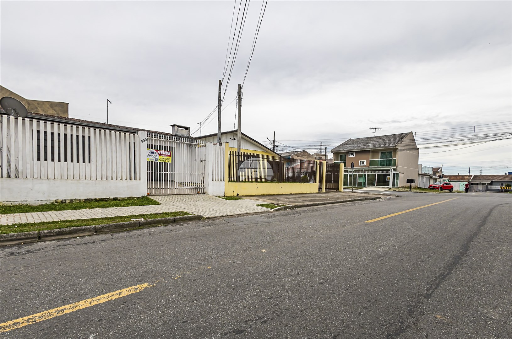 Casa à venda em Alto Boqueirão, Curitiba — Portal Chave Fácil
