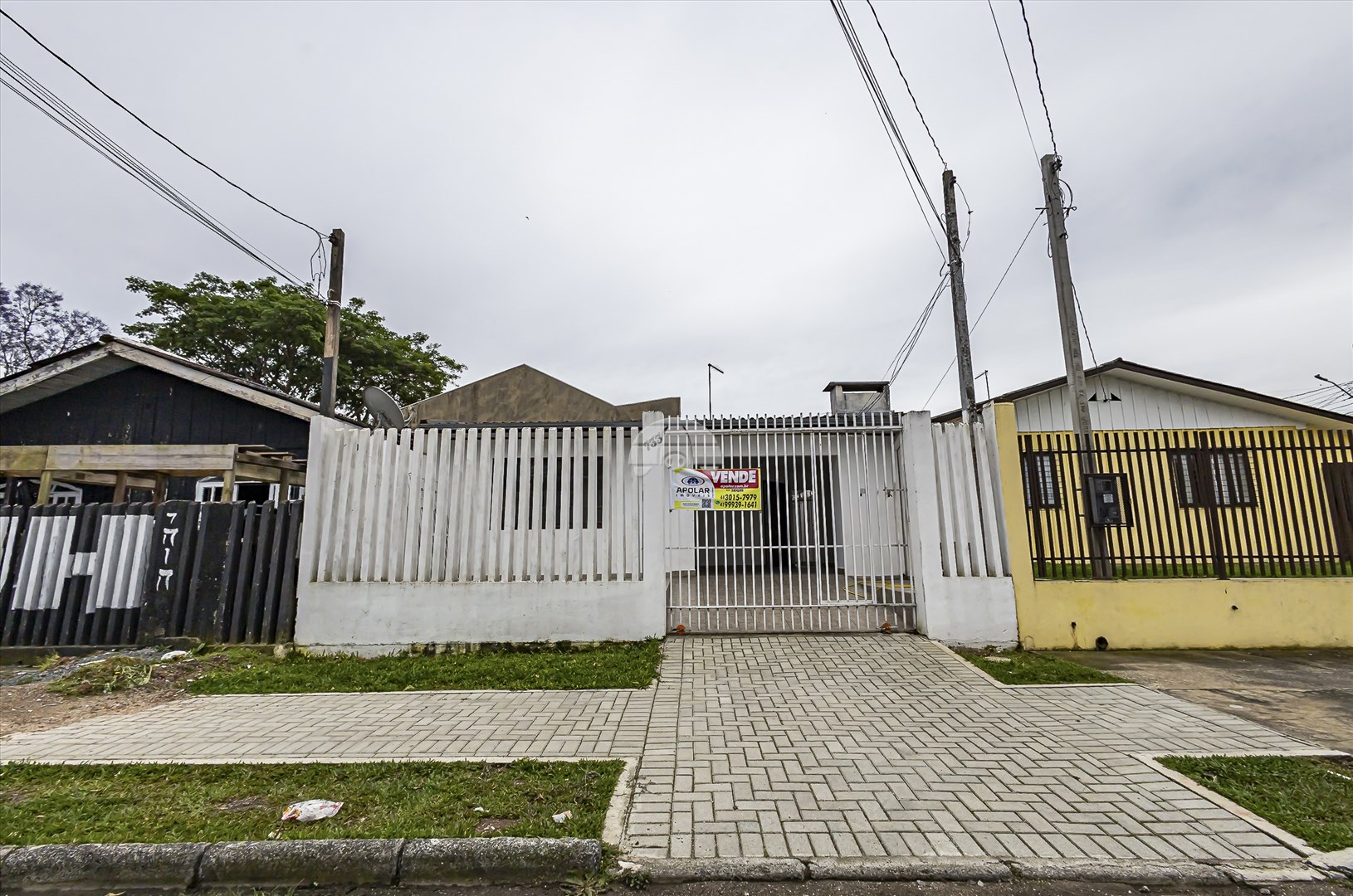 Casa à venda em Alto Boqueirão, Curitiba — Portal Chave Fácil