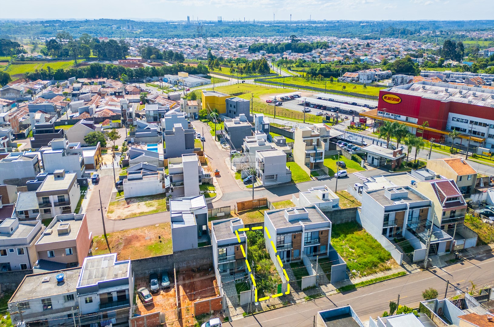 Terreno à venda em Campo De Santana, Curitiba — Portal Chave Fácil