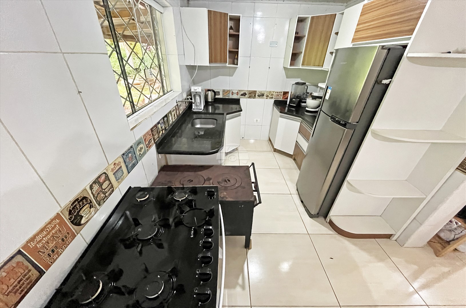 Casa para alugar em São Dimas, Colombo — Portal Chave Fácil