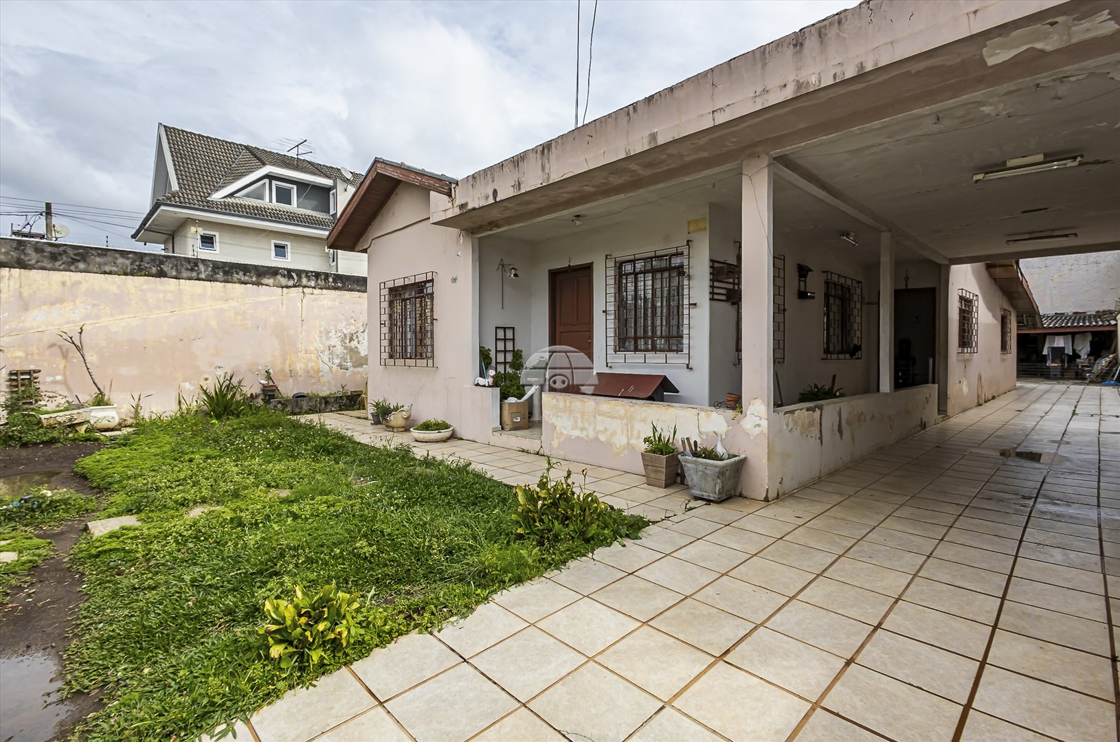 Terreno à venda em Hauer, Curitiba — Portal Chave Fácil