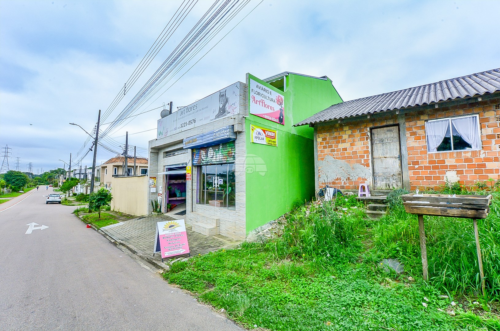 Casa à venda em Campo De Santana, Curitiba — Portal Chave Fácil