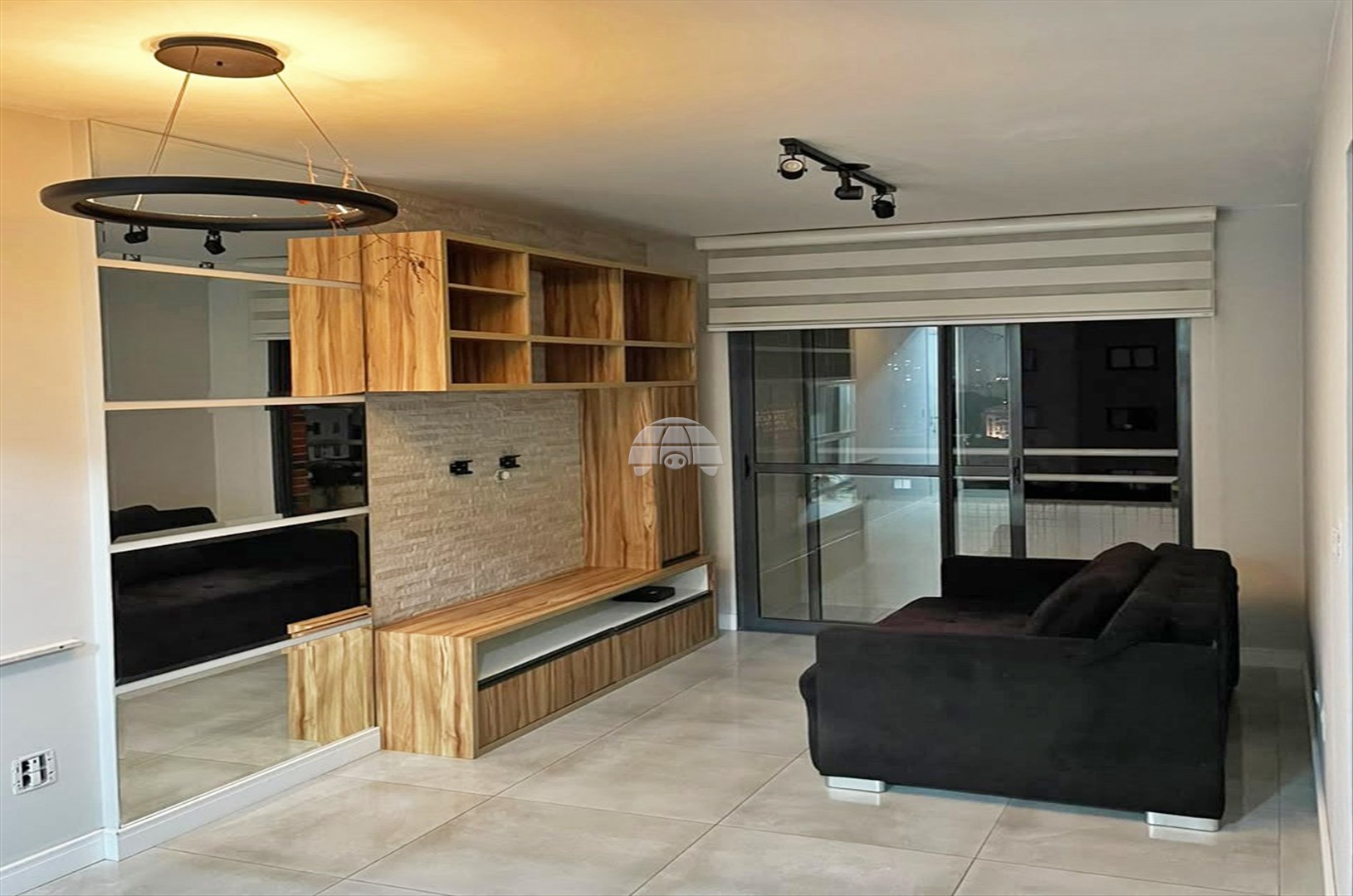 Apartamento para alugar em São Francisco, Curitiba — Portal Chave Fácil