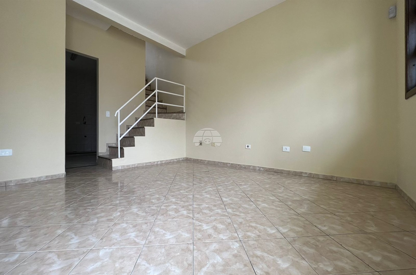 Casa à venda em Maracana, Colombo — Portal Chave Fácil