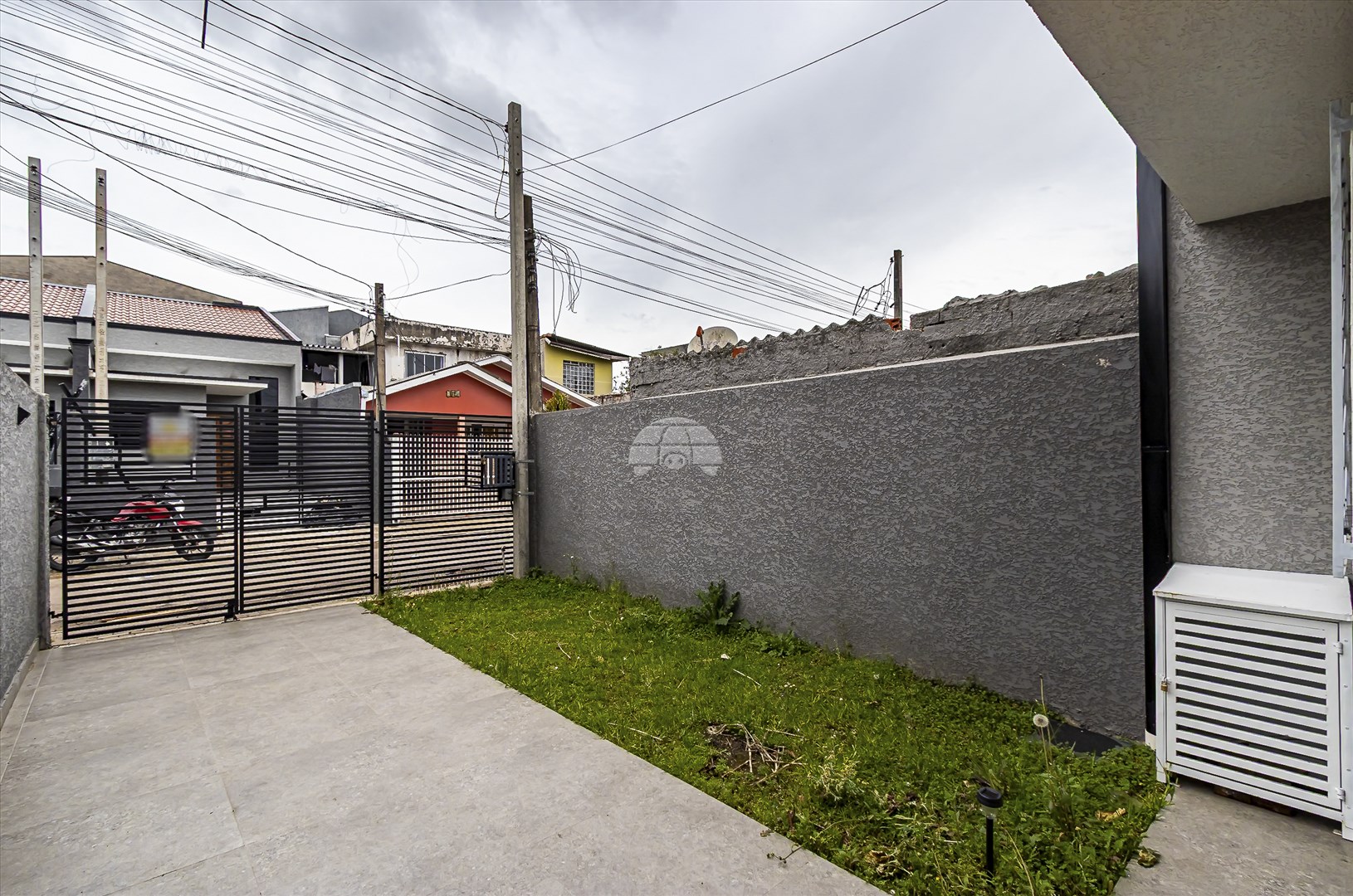Casa para alugar em Cidade Industrial, Curitiba — Portal Chave Fácil