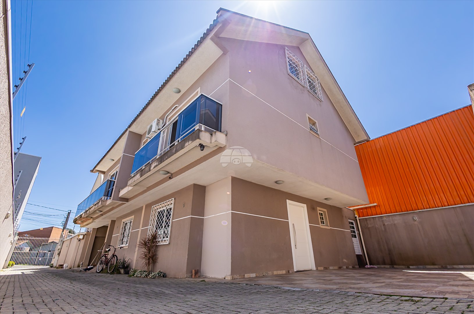 Casa à venda em Sítio Cercado, Curitiba — Portal Chave Fácil