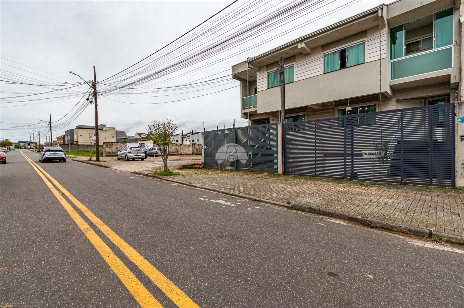 Casa à venda em Capão Raso, Curitiba — Portal Chave Fácil