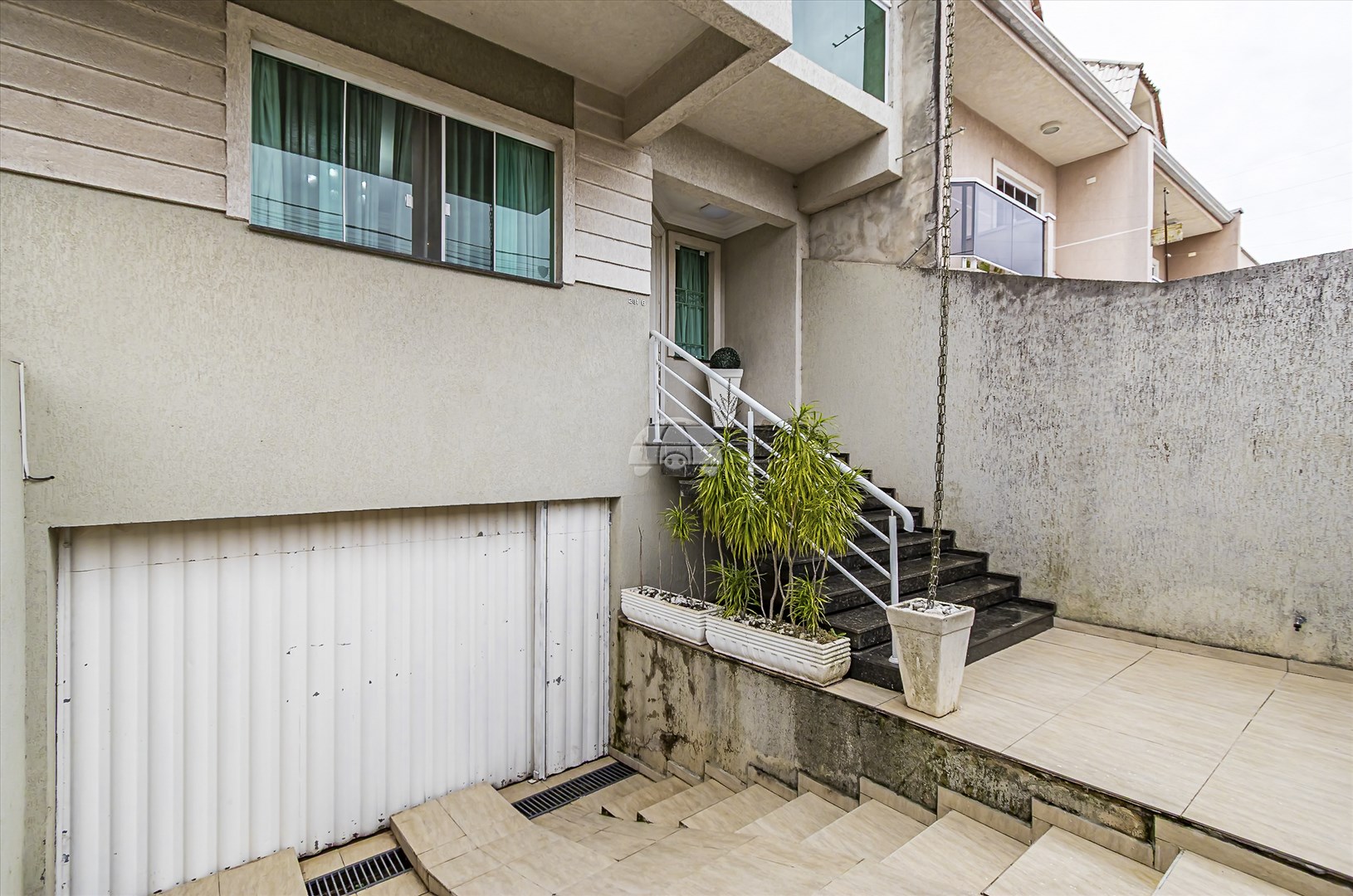 Casa à venda em Capão Raso, Curitiba — Portal Chave Fácil
