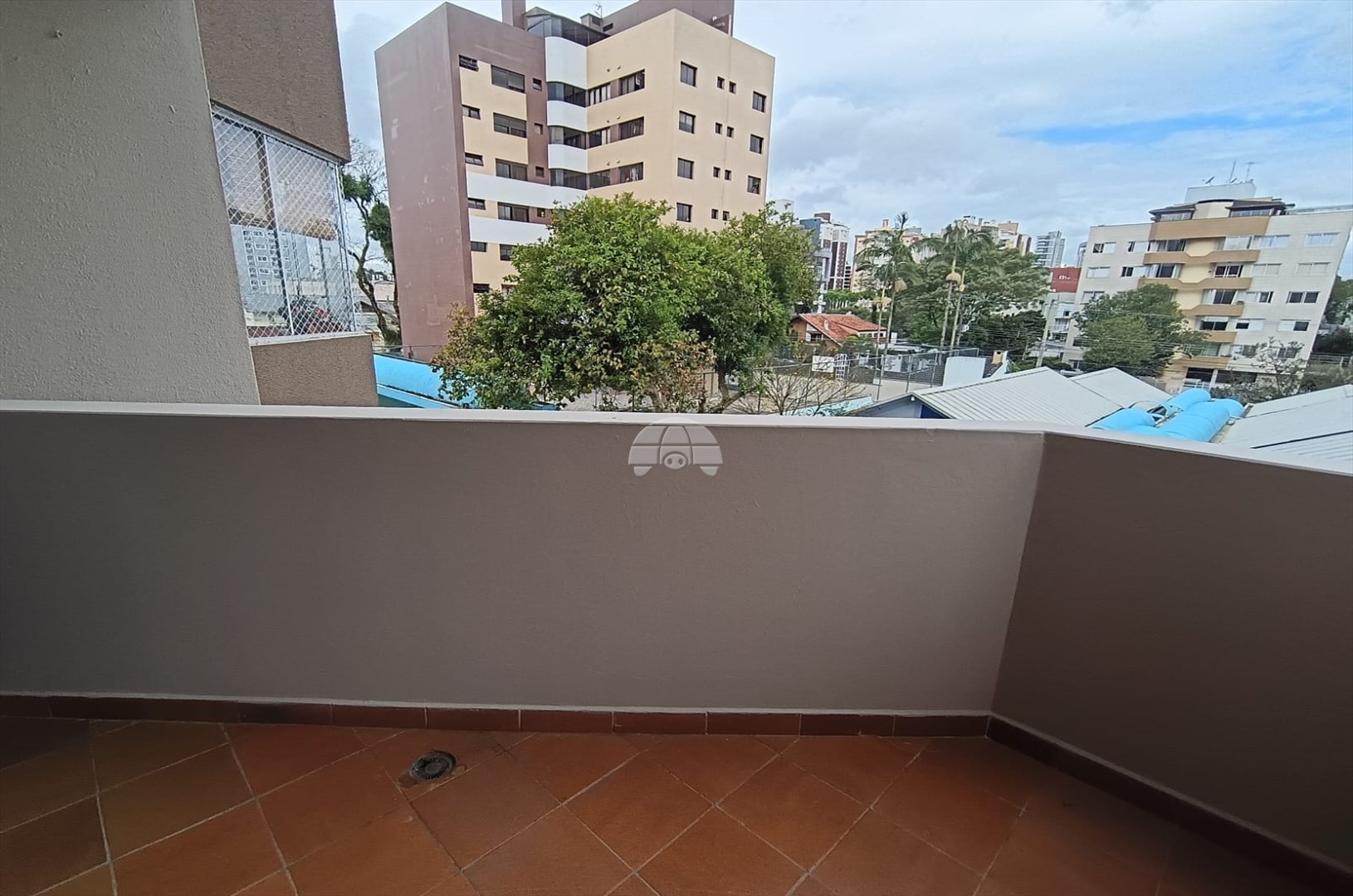 Apartamento para alugar em Ahú, Curitiba — Portal Chave Fácil