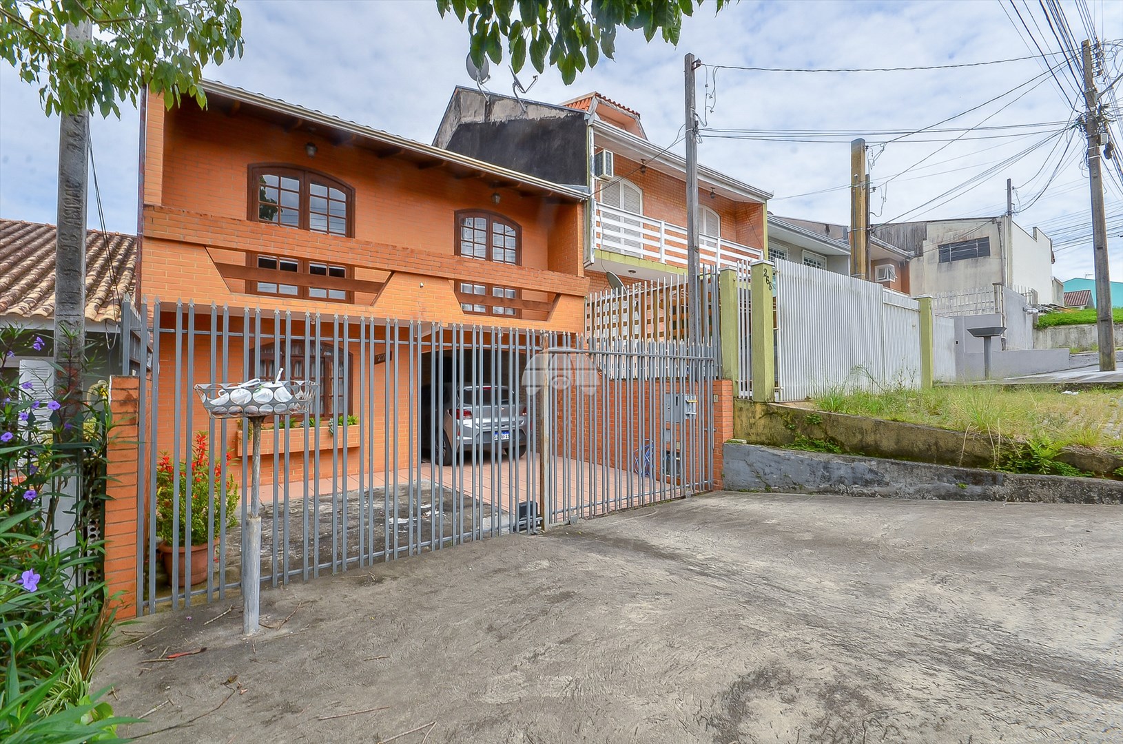 Casa à venda em Pilarzinho, Curitiba — Portal Chave Fácil