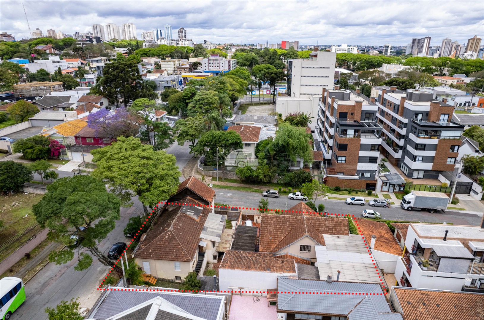 Terreno à venda em Alto Da Xv, Curitiba — Portal Chave Fácil