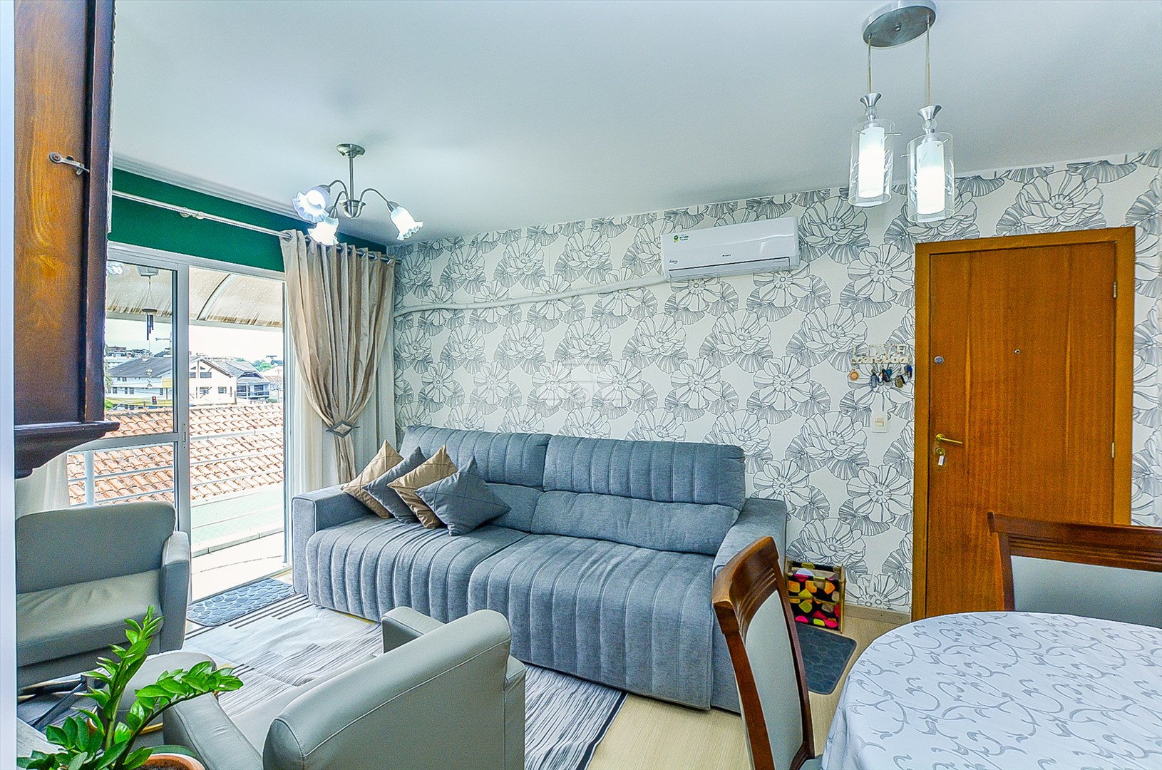Apartamento à venda em Cajuru, Curitiba — Portal Chave Fácil