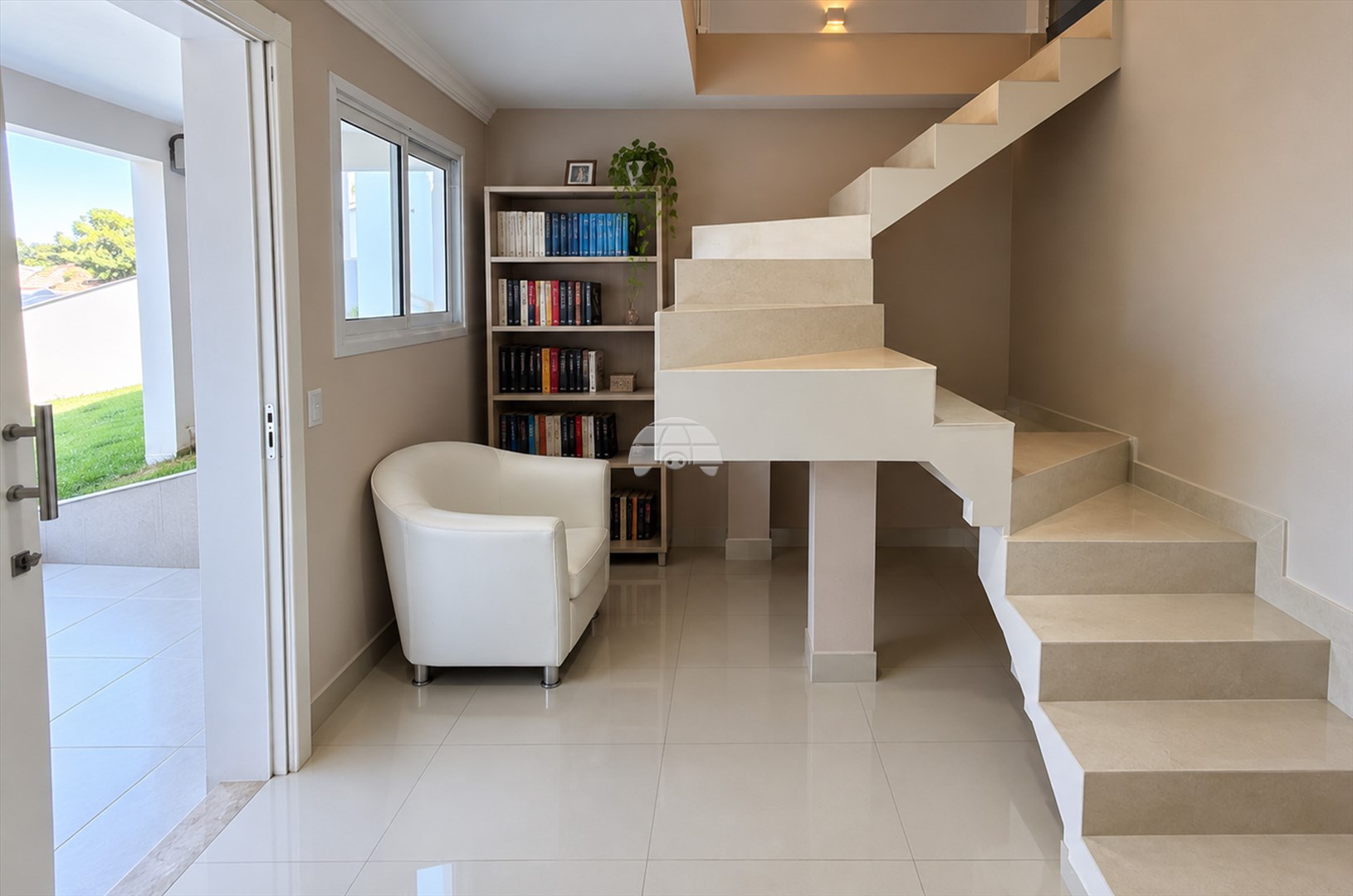 Casa à venda em Saguaçu, Joinville — Portal Chave Fácil