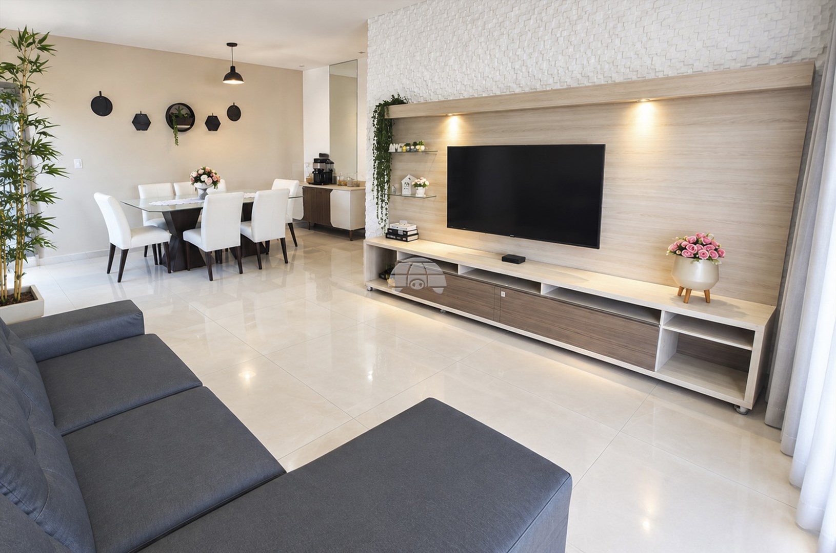 Casa à venda em Saguaçu, Joinville — Portal Chave Fácil