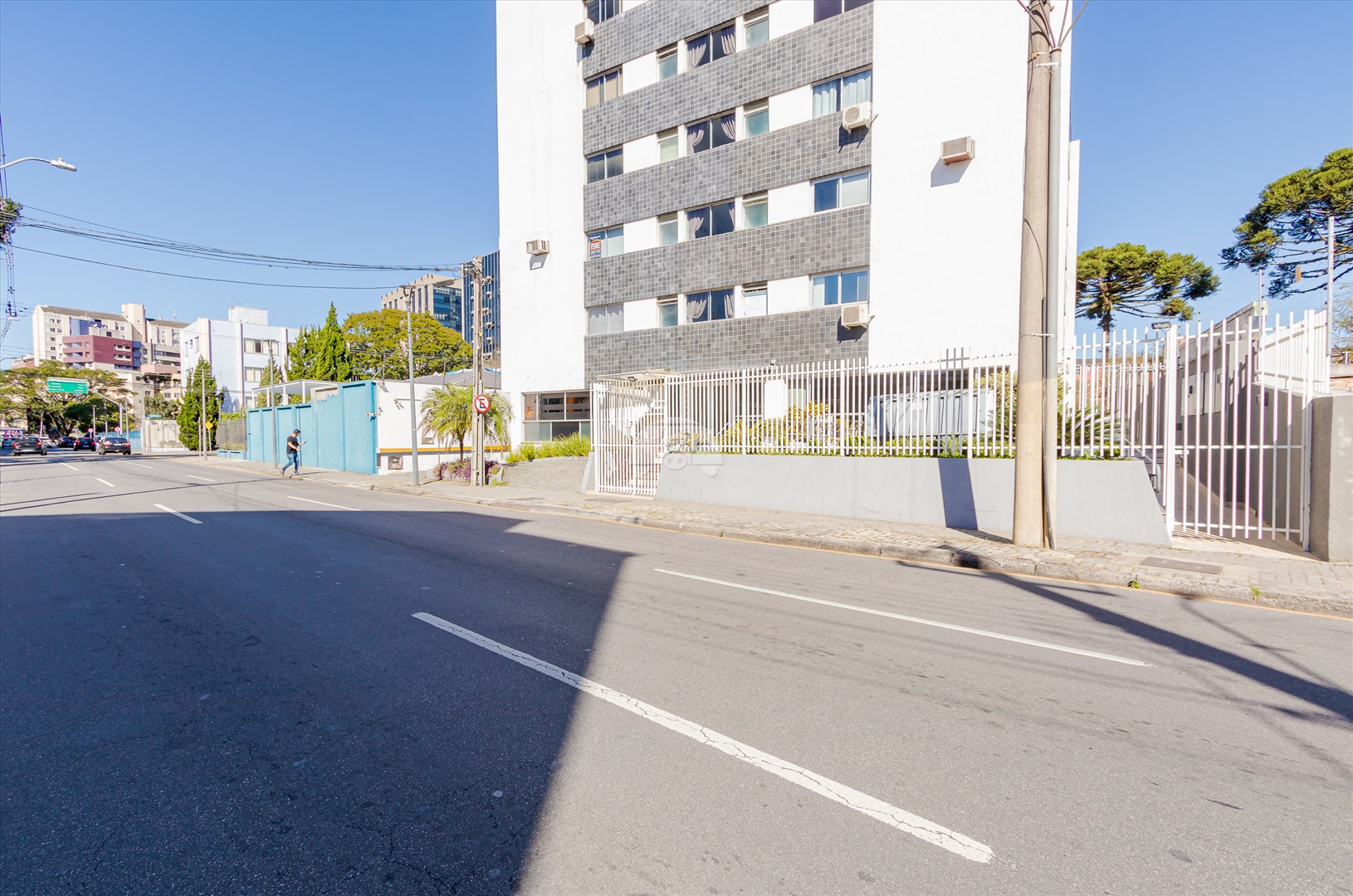 Apartamento à venda em Centro Cívico, Curitiba — Portal Chave Fácil