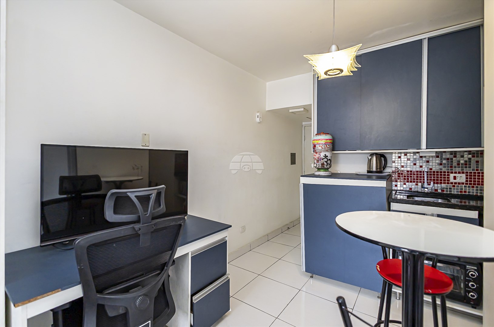 Apartamento à venda em Centro Cívico, Curitiba — Portal Chave Fácil