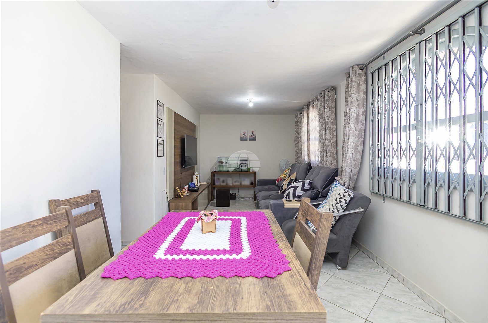 Casa à venda em Bacacheri, Curitiba — Portal Chave Fácil
