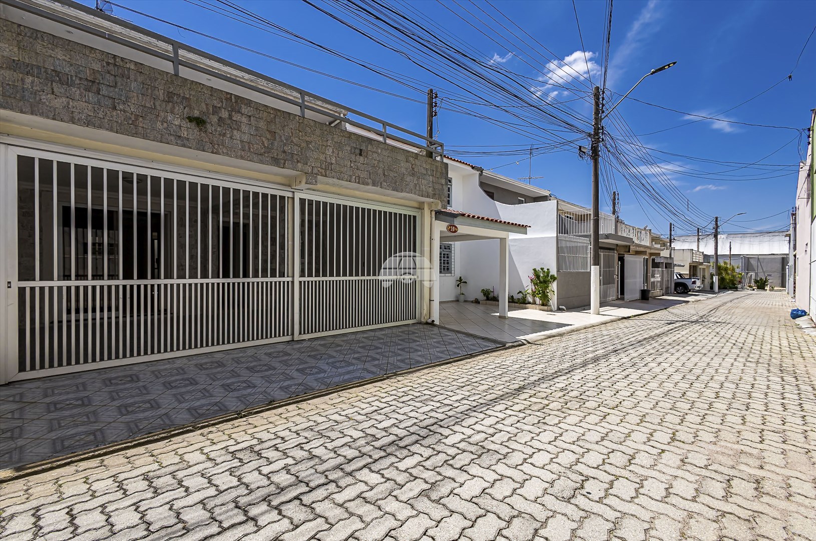 Casa à venda em Boqueirão, Curitiba — Portal Chave Fácil