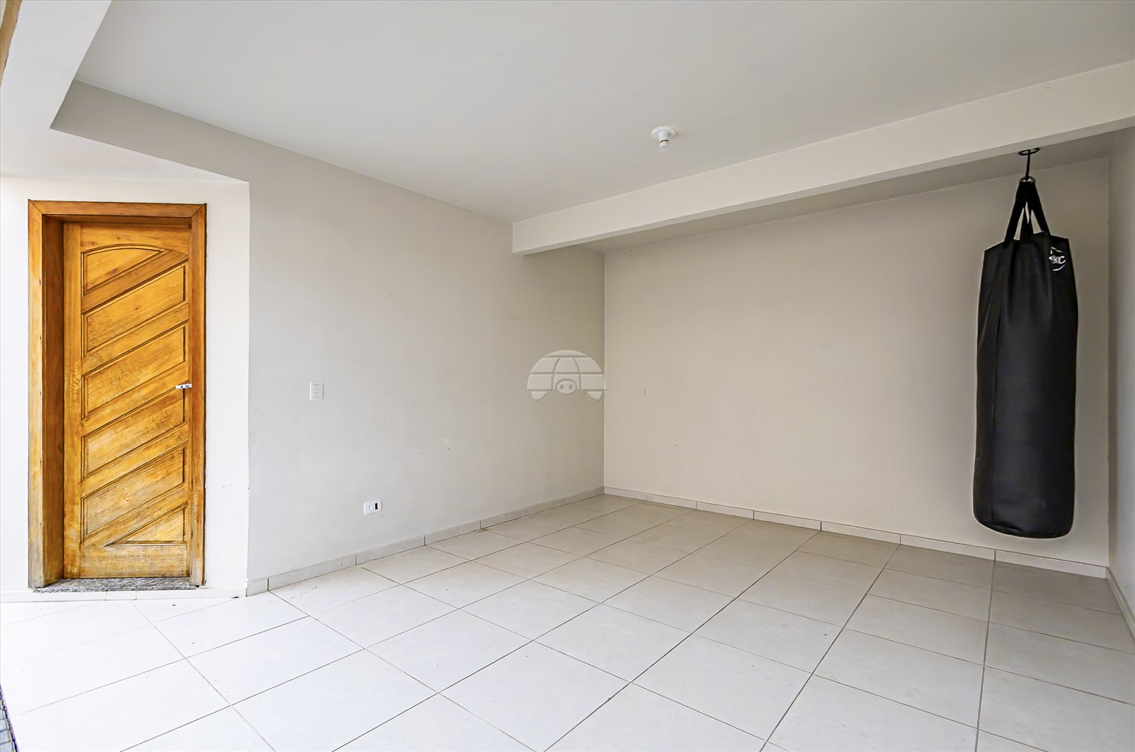 Casa à venda em Pinheirinho, Curitiba — Portal Chave Fácil