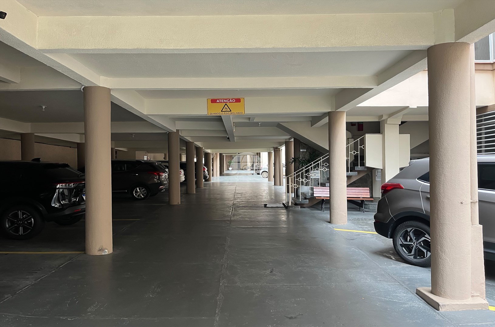 Apartamento para alugar em Água Verde, Curitiba — Portal Chave Fácil