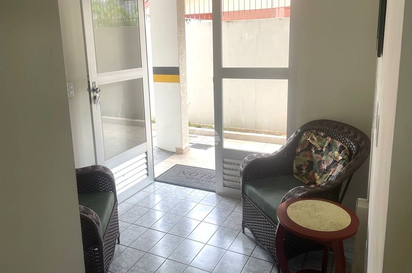 Apartamento à venda em Centro, Guaratuba — Portal Chave Fácil