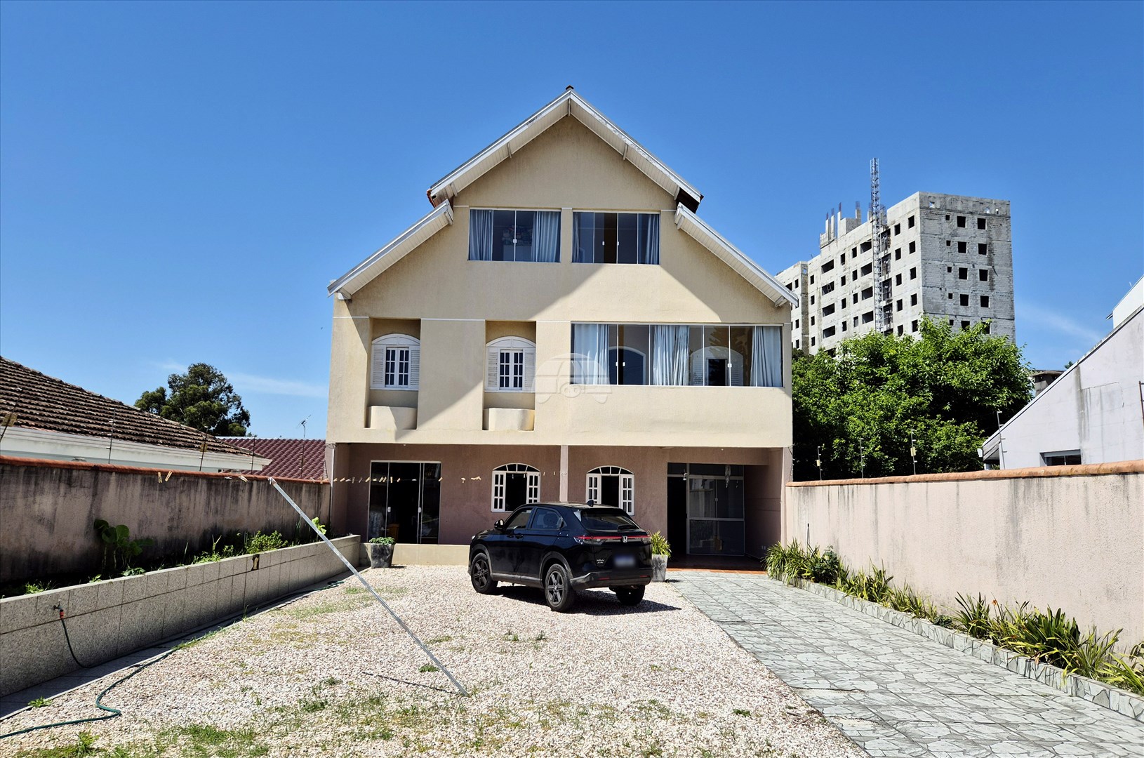 Casa à venda em Centro, Pinhais — Portal Chave Fácil