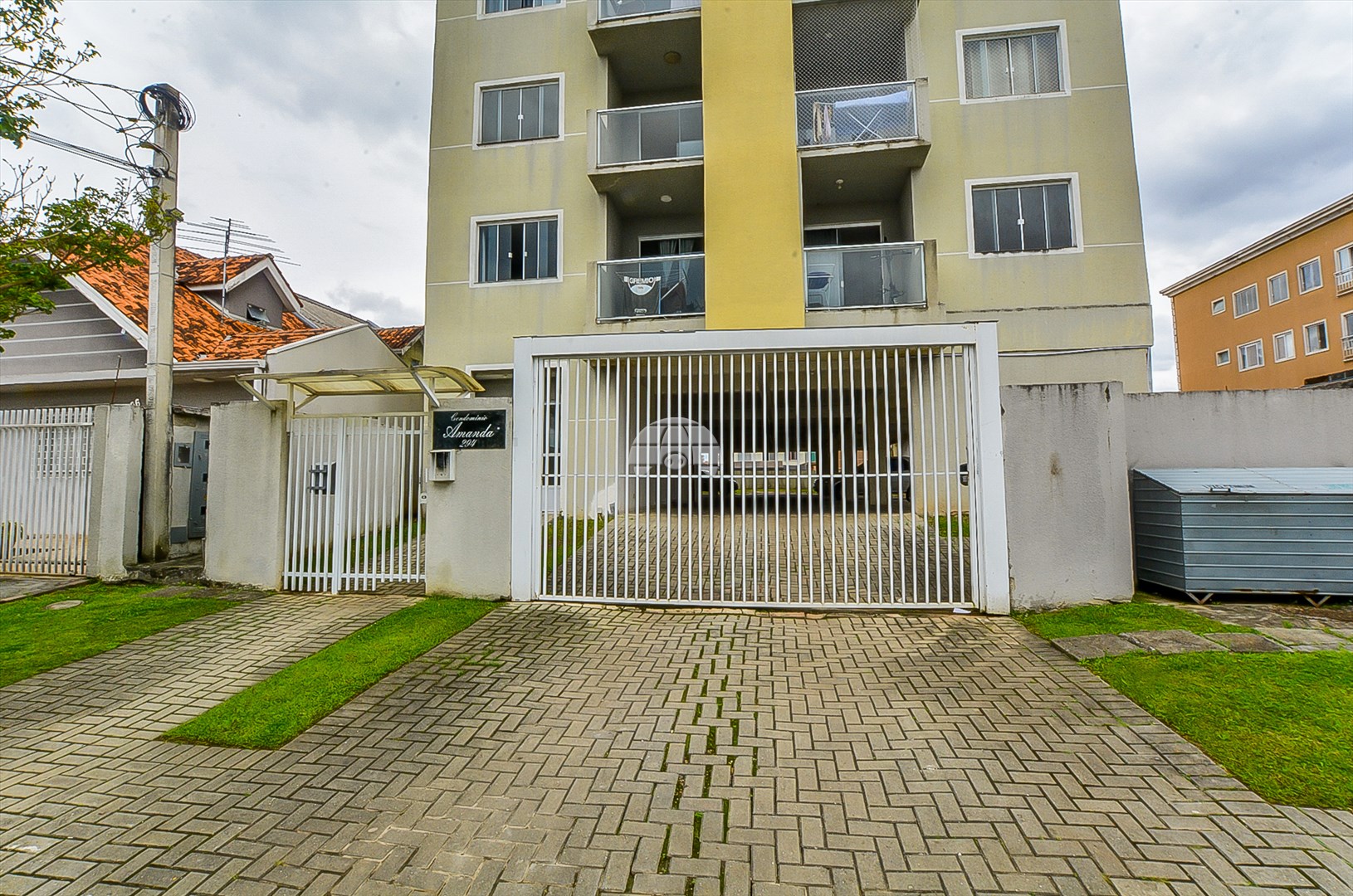 Apartamento à venda em Cidade Jardim, São José dos Pinhais — Portal Chave Fácil