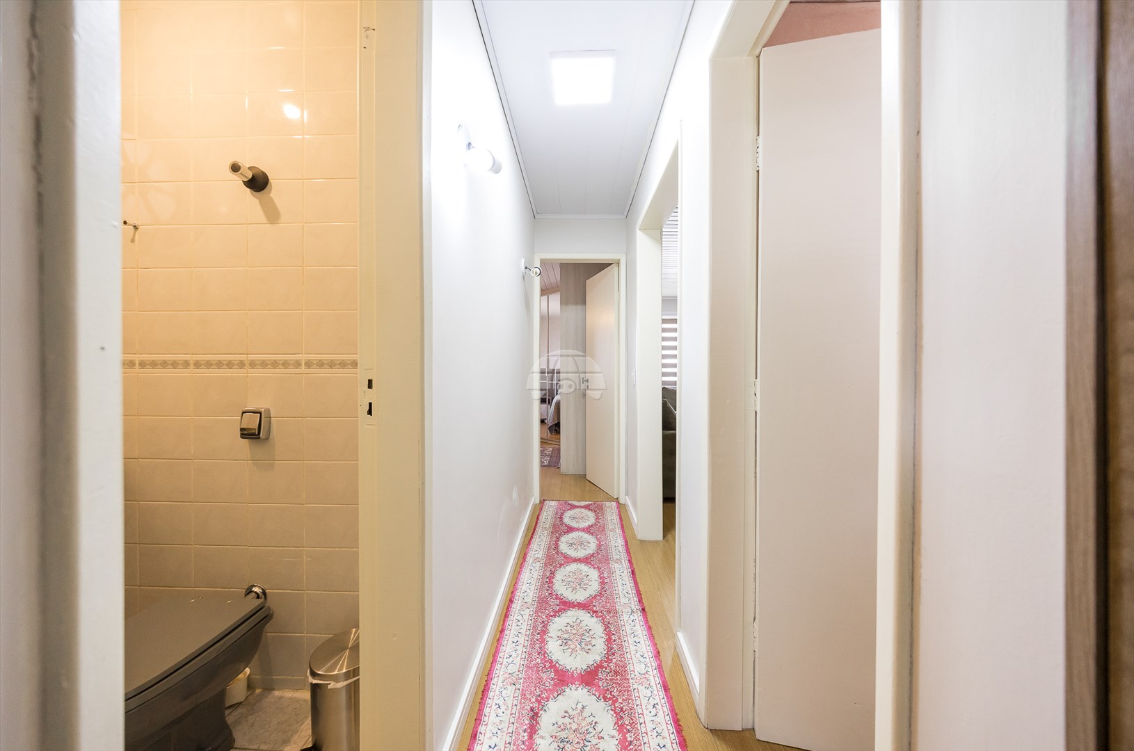 Casa à venda em Novo Mundo, Curitiba — Portal Chave Fácil