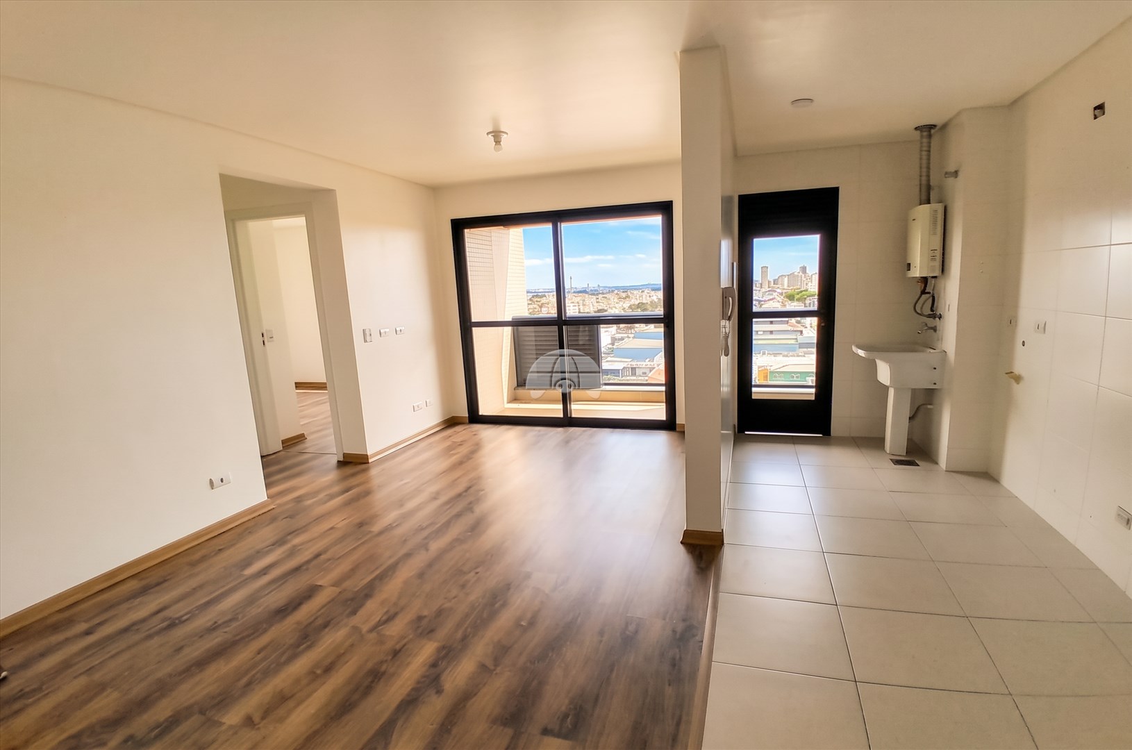 Apartamento para alugar em Capão Raso, Curitiba — Portal Chave Fácil