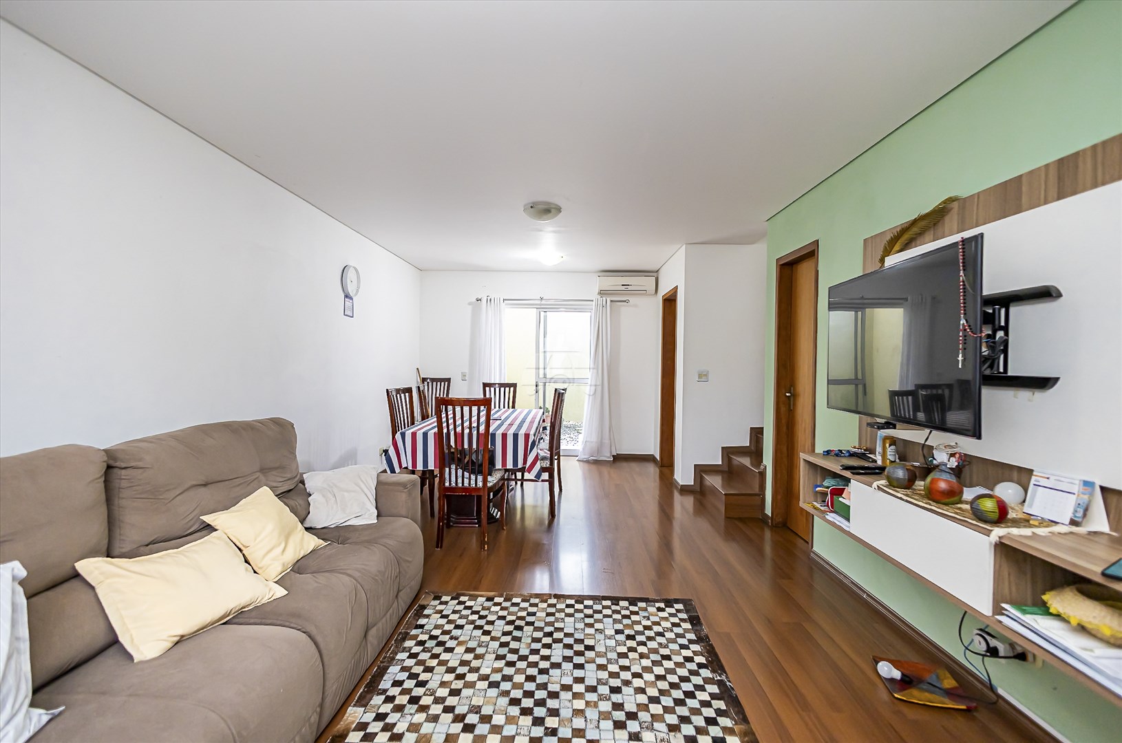 Casa à venda em Novo Mundo, Curitiba — Portal Chave Fácil