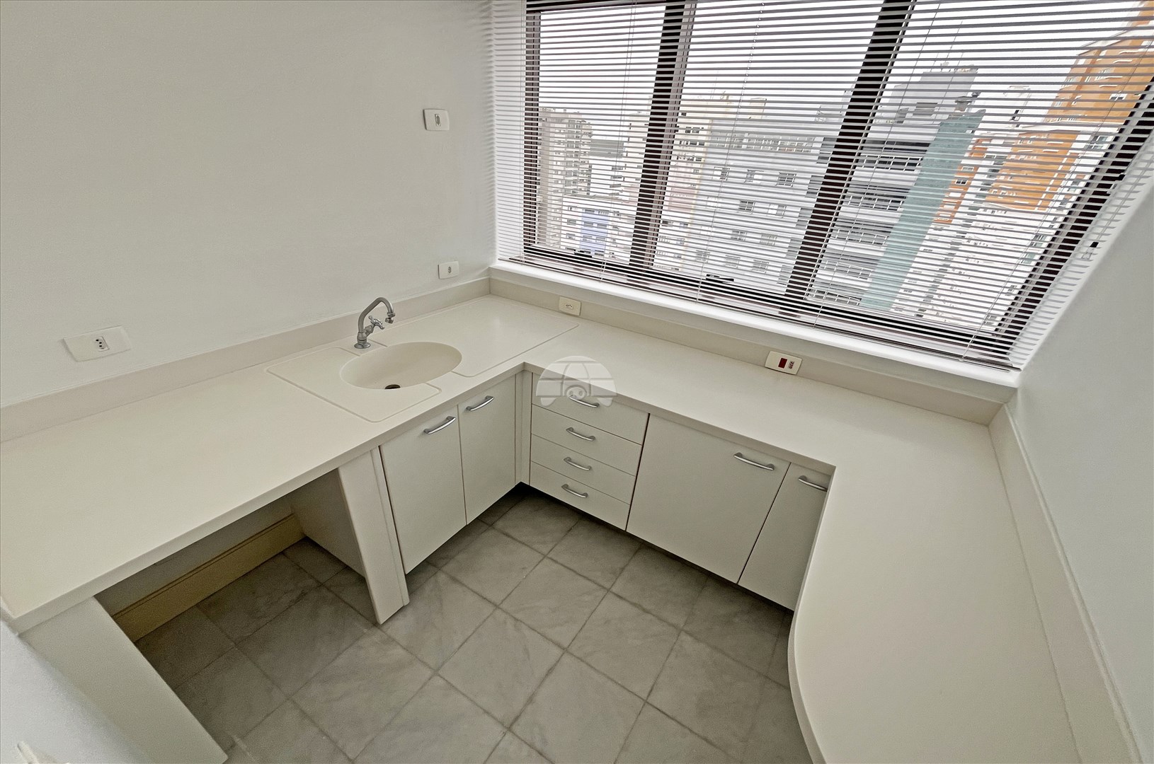 Comercial para alugar em Batel, Curitiba — Portal Chave Fácil