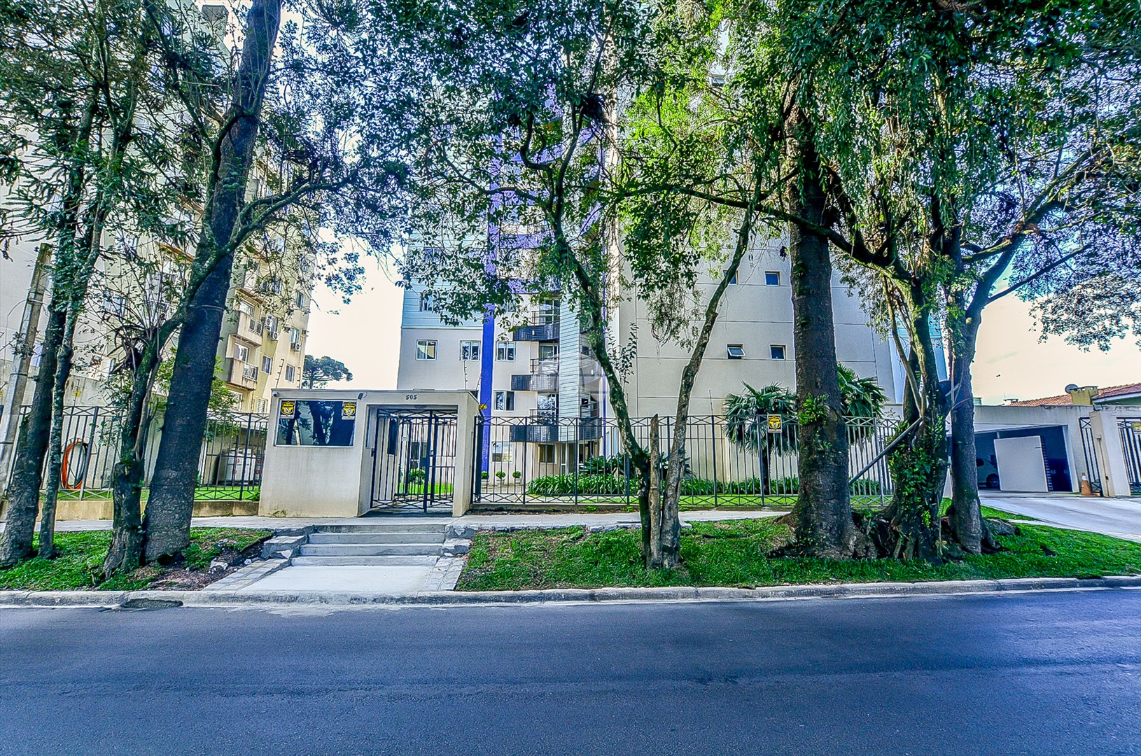 Apartamento à venda em Novo Mundo, Curitiba — Portal Chave Fácil