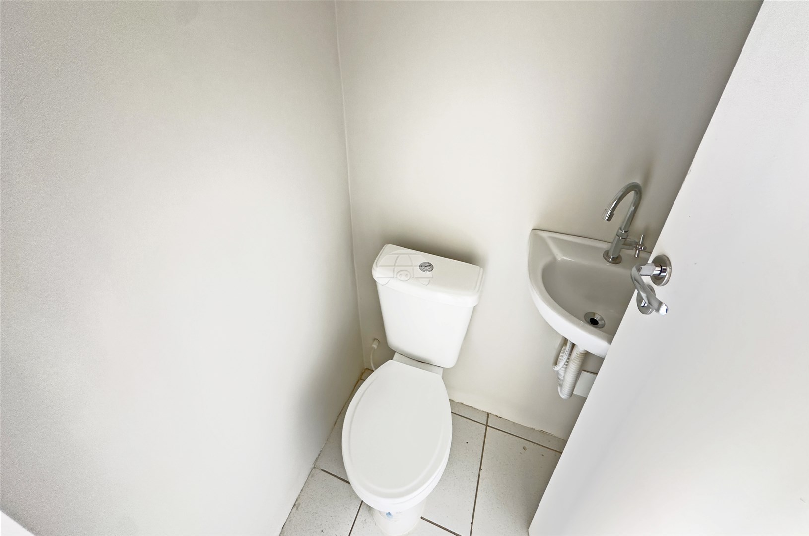 Comercial para alugar em Centro, Pinhais — Portal Chave Fácil