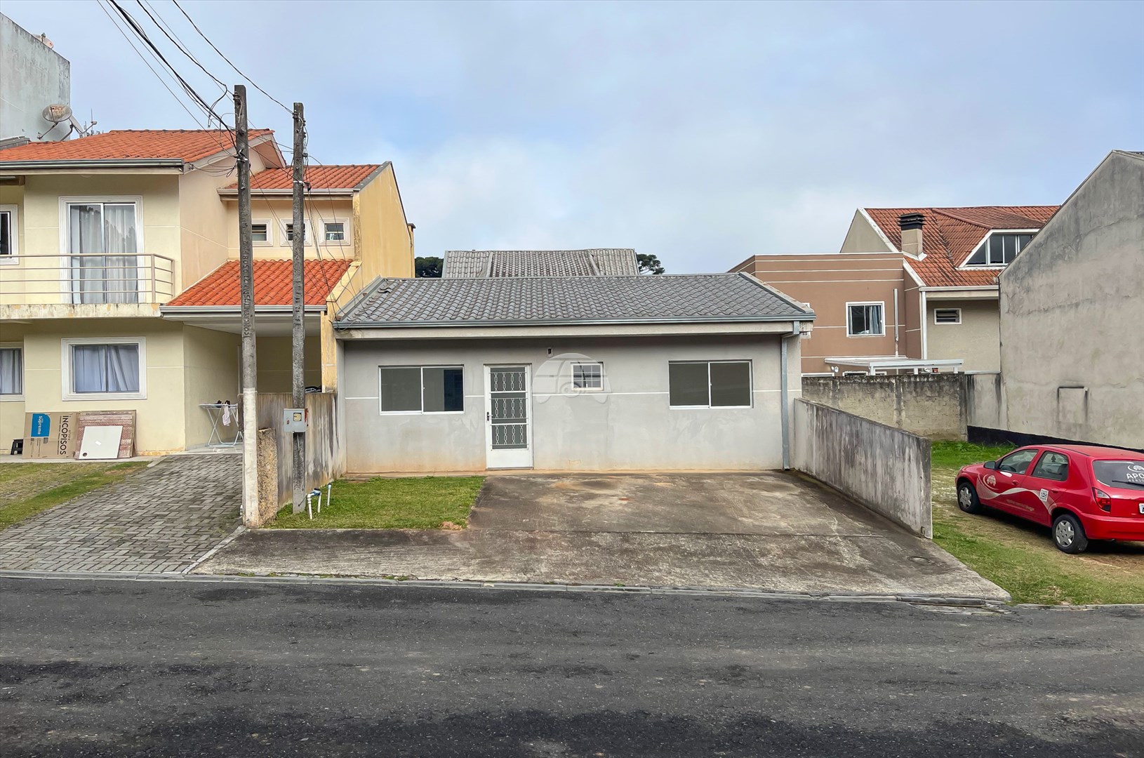 Casa para alugar em Cachoeira, Curitiba — Portal Chave Fácil