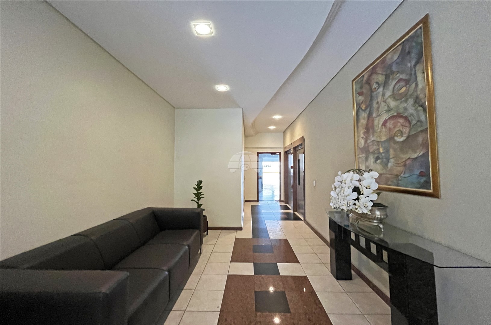 Apartamento para alugar em Cabral, Curitiba — Portal Chave Fácil