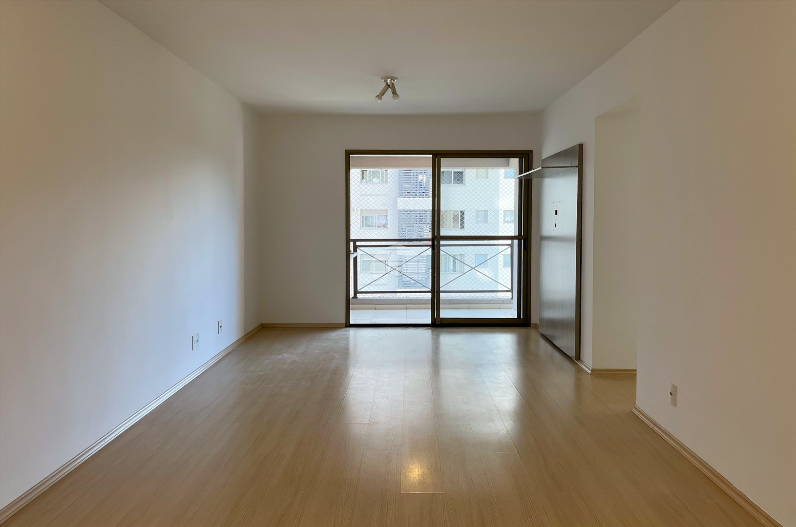 Apartamento Residencial para Locação no Bairro Bigorrilho ref. 82317 (4 / 10)