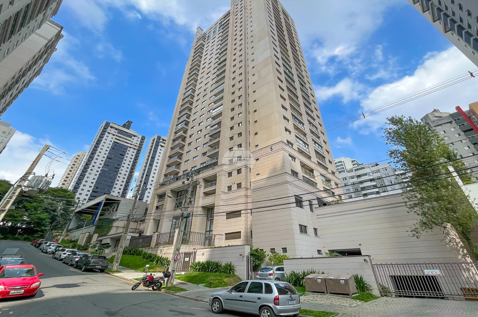 Apartamento Residencial para Locação no Bairro Bigorrilho ref. 82317 (3 / 10)