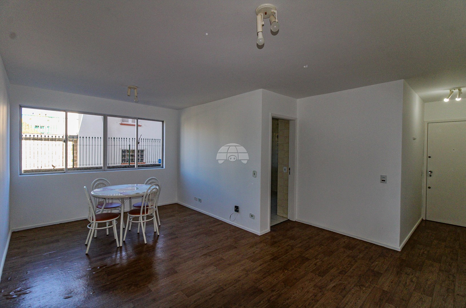 Apartamento para alugar em Mercês, Curitiba — Portal Chave Fácil