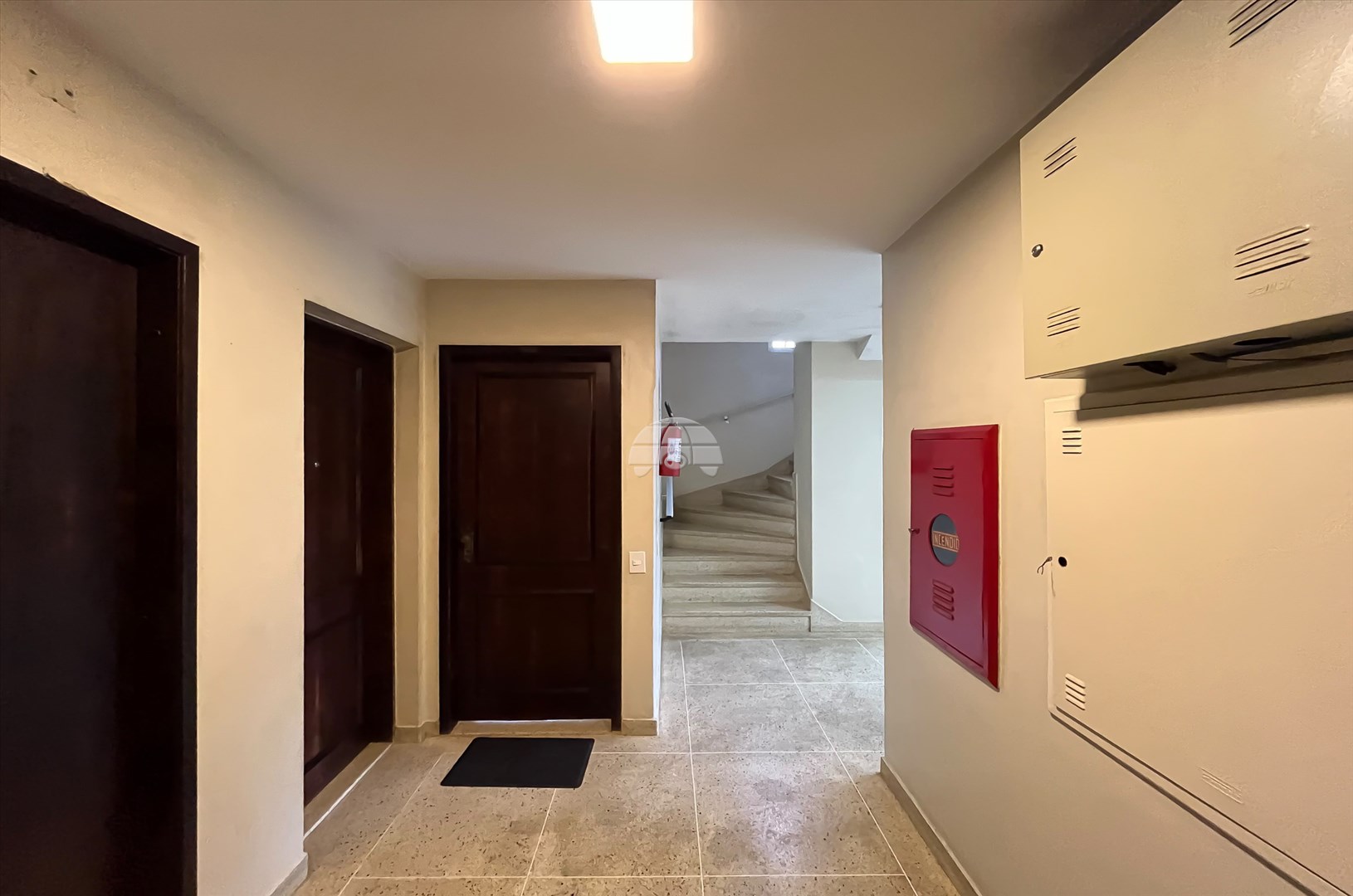 Apartamento para alugar em Ahú, Curitiba — Portal Chave Fácil