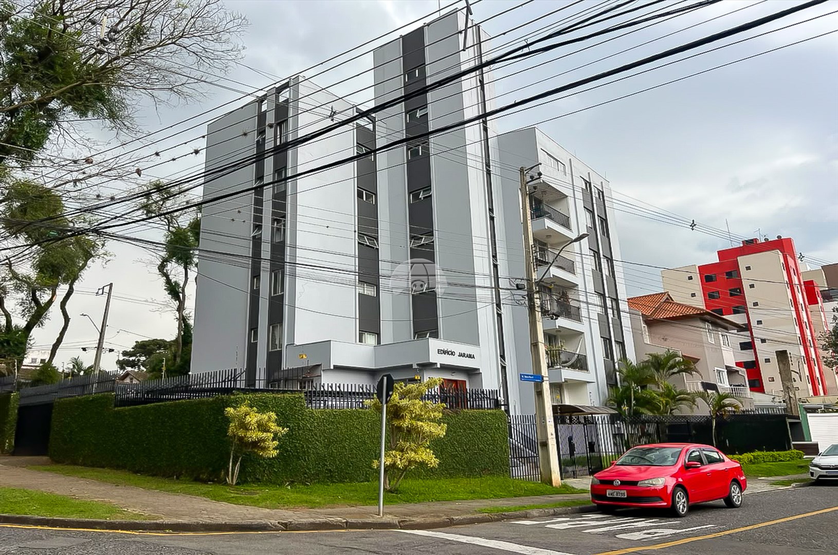 Apartamento para alugar em Ahú, Curitiba — Portal Chave Fácil