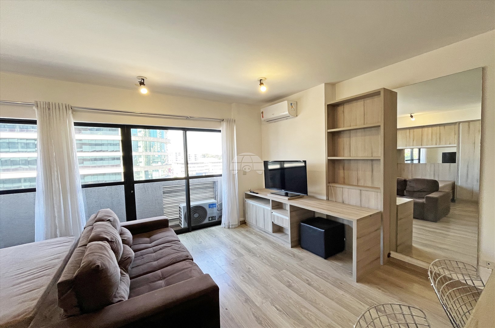 Apartamento para alugar em Centro, Curitiba — Portal Chave Fácil