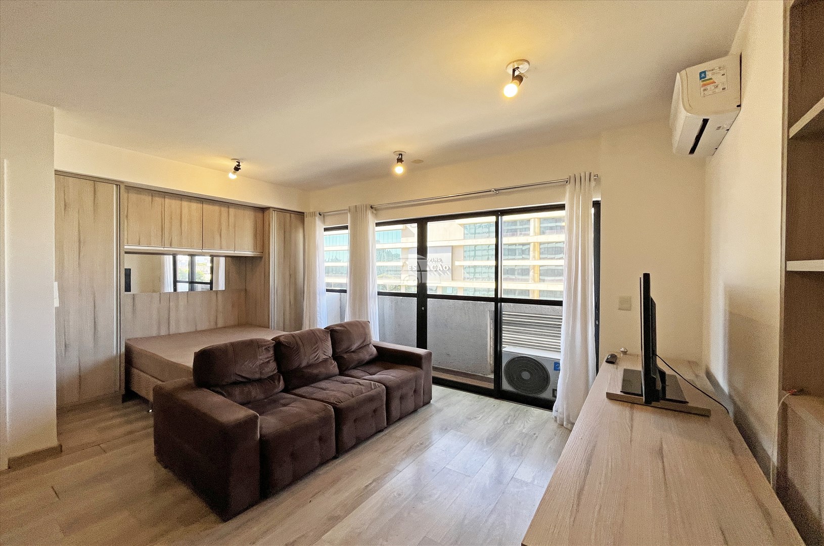 Apartamento para alugar em Centro, Curitiba — Portal Chave Fácil