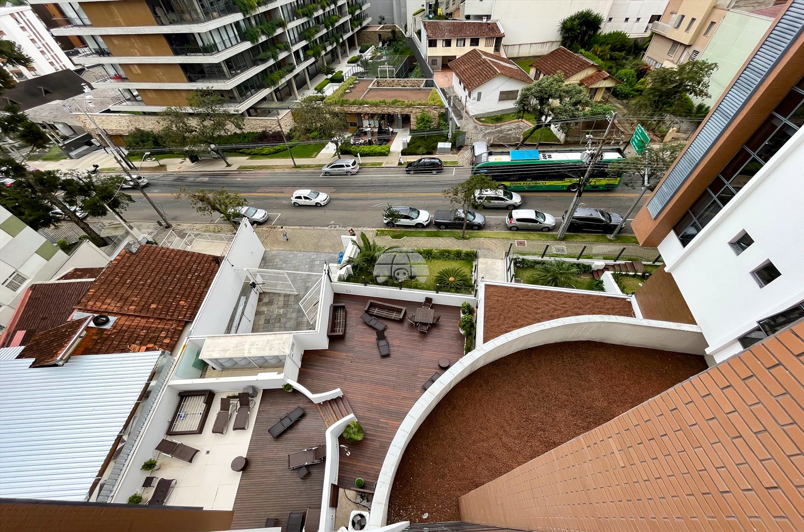 Apartamento para alugar em Juvevê, Curitiba — MAFI ADMINISTRADORA DE IMOVEIS LTDA