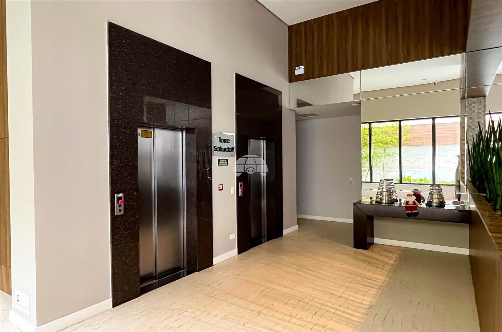 Apartamento para alugar em Juvevê, Curitiba — MAFI ADMINISTRADORA DE IMOVEIS LTDA