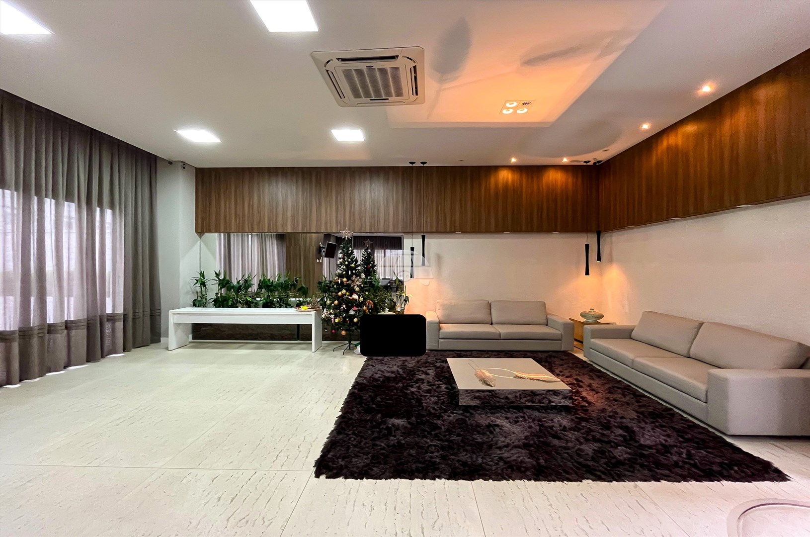 Apartamento para alugar em Juvevê, Curitiba — MAFI ADMINISTRADORA DE IMOVEIS LTDA