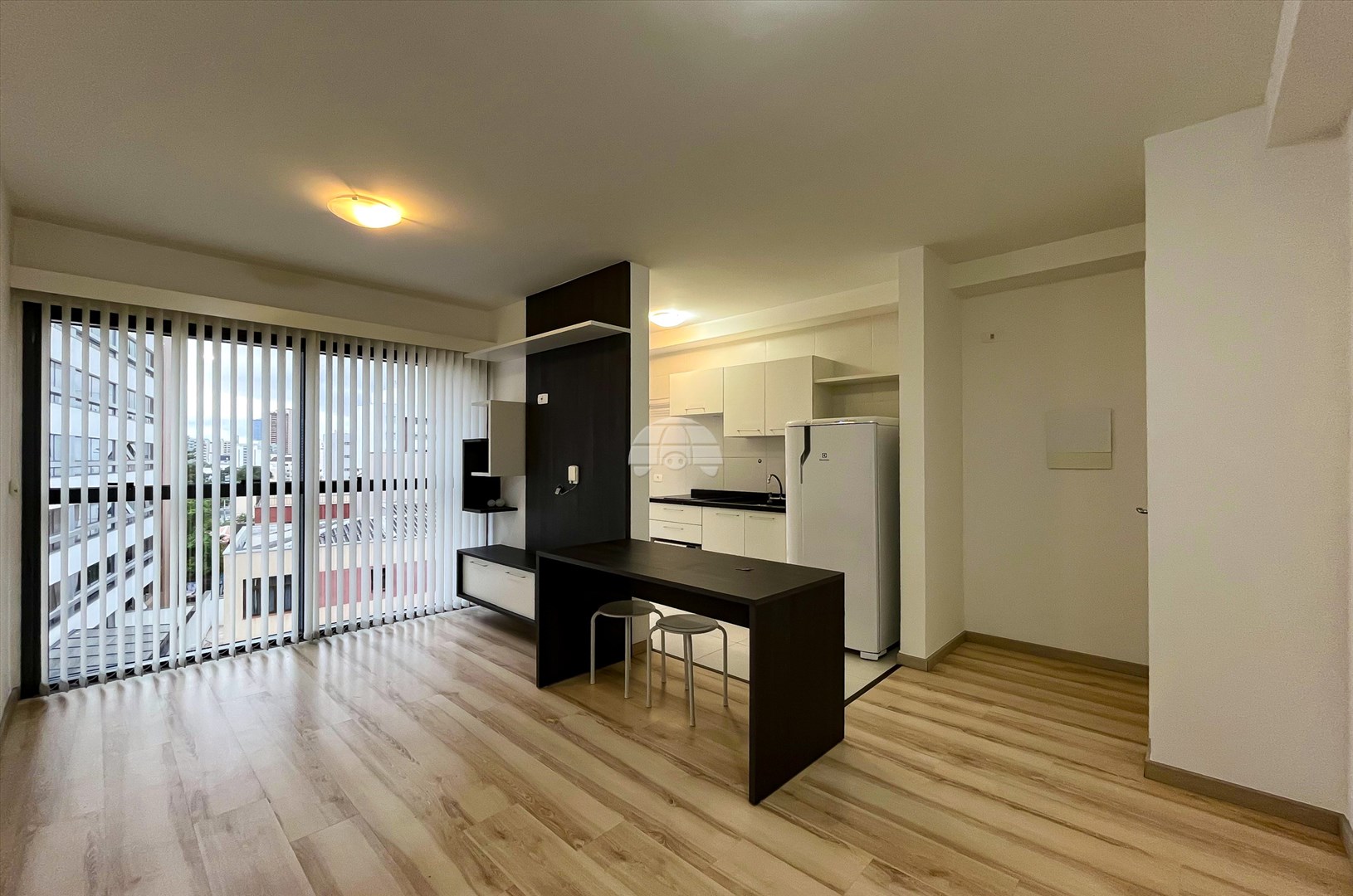 Apartamento para alugar em Juvevê, Curitiba — MAFI ADMINISTRADORA DE IMOVEIS LTDA