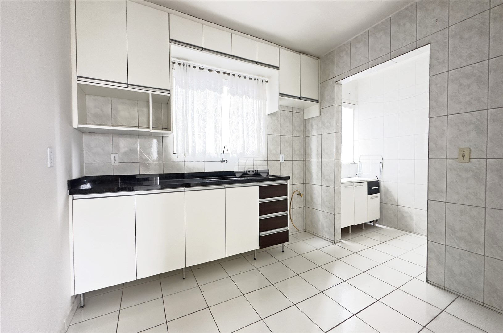 Apartamento para alugar em Emiliano Perneta, Pinhais — Portal Chave Fácil